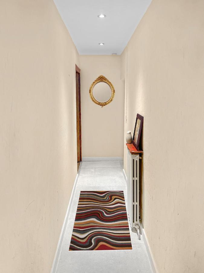 Appartamento Les Portes Du Chateau Beaucairois Beaucaire  Esterno foto