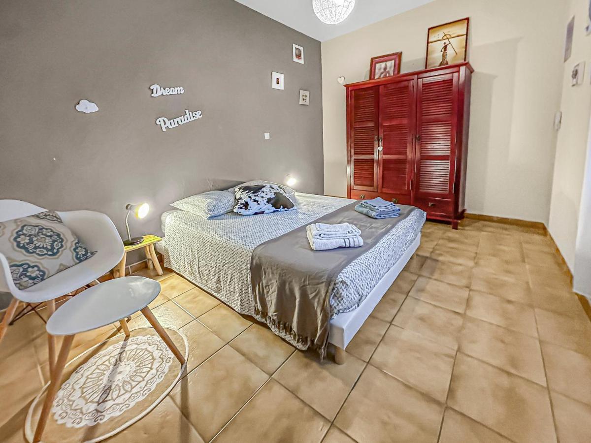 Appartamento Les Portes Du Chateau Beaucairois Beaucaire  Esterno foto