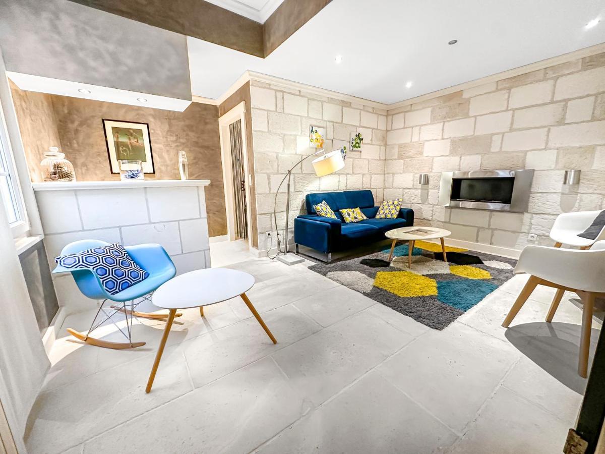 Appartamento Les Portes Du Chateau Beaucairois Beaucaire  Esterno foto