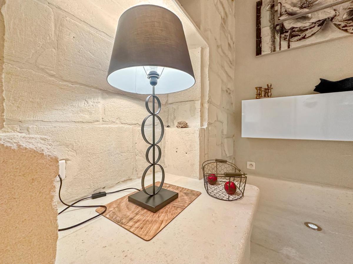 Appartamento Les Portes Du Chateau Beaucairois Beaucaire  Esterno foto