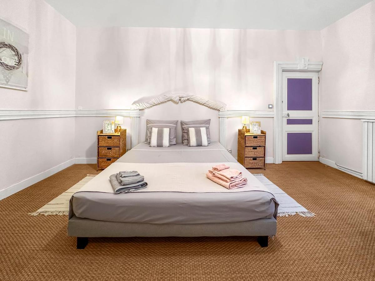 Appartamento Les Portes Du Chateau Beaucairois Beaucaire  Esterno foto